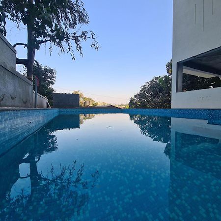 Mountain Hill Resort Lonavala Buitenkant foto